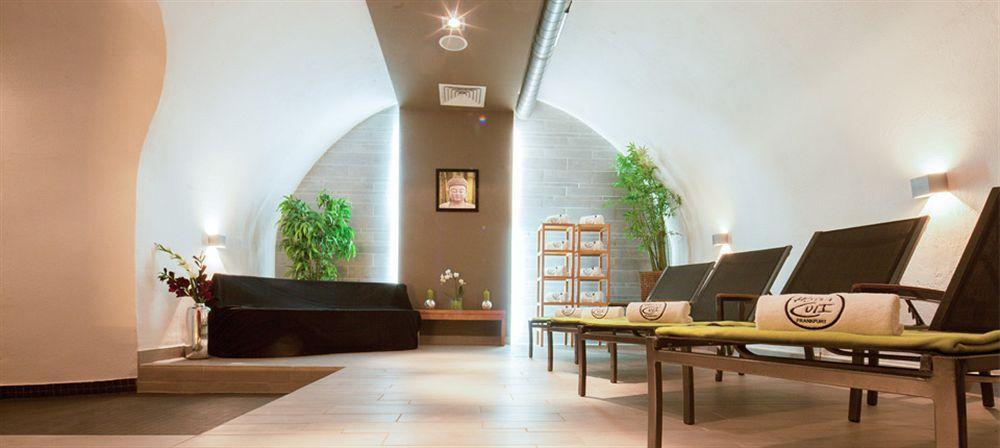 Cult Frankfurt 4*