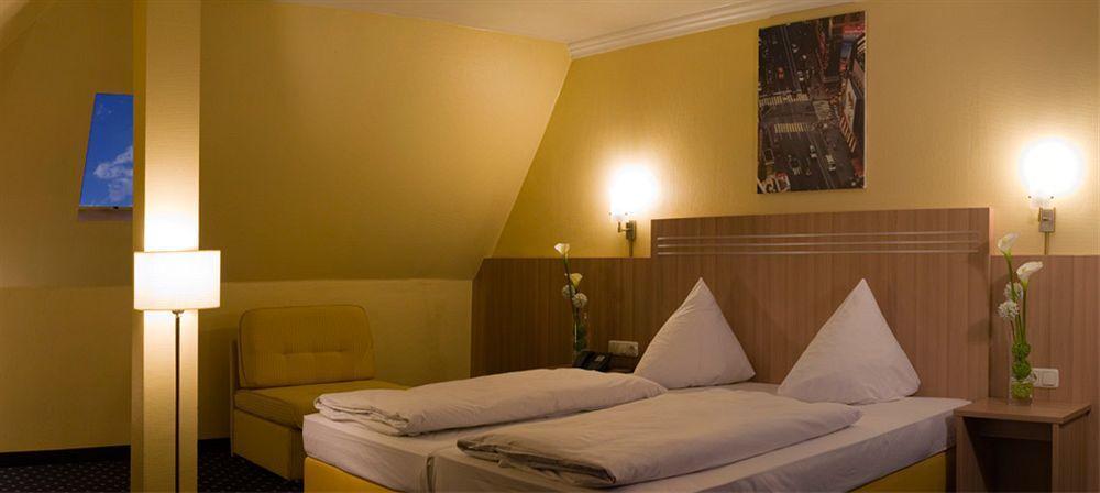 Cult Frankfurt Hotel